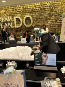 IMG_3216 - MH derma آموزش پیلینگ شیمیایی